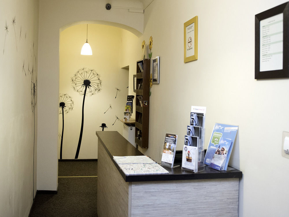 Flower Rooms 克拉科夫 外观 照片